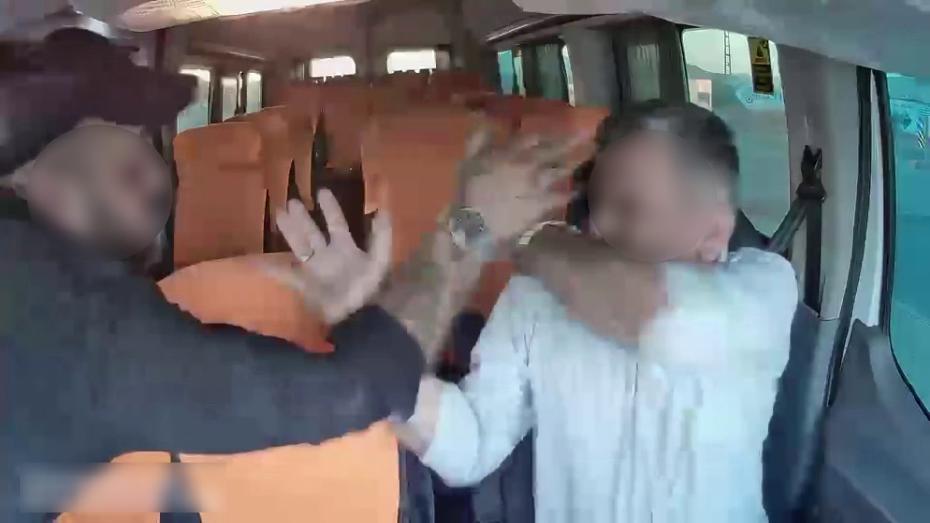 Adıyaman’da Yol Verme Kavgası Kanlı Bitti: Minibüs Şoförü Darp Edildi