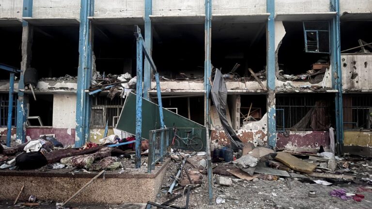 Katil İsrail Gazze’yi bombalıyor – Son dakika haberler