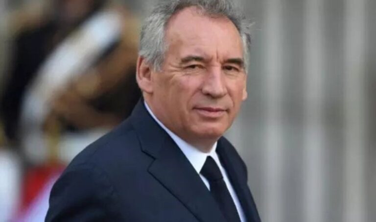 François Bayrou kimdir? Fransa’nın yeni Başbakanı François Bayrou kaç yaşında ve nereden geliyor? François Bayrou hangi görevlerde bulundu? – Son dakika dünya haberleri