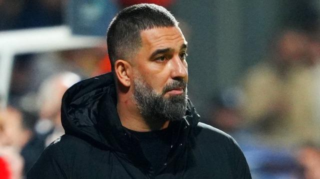 Şampiyonlar Ligi’nde eşleşmişlerdi! Arda Turan’dan Fenerbahçe açıklaması